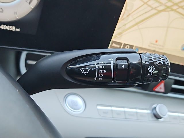 Thumbnail: 2023 Hyundai Elantra - 31