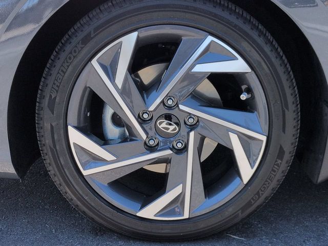 Thumbnail: 2025 Hyundai Elantra - 8