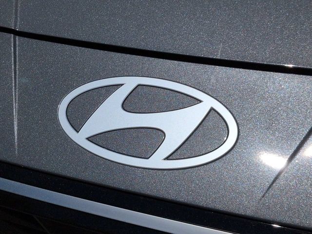Thumbnail: 2025 Hyundai Elantra - 26