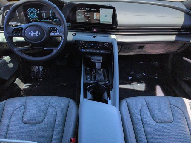 Thumbnail: 2025 Hyundai Elantra - 10
