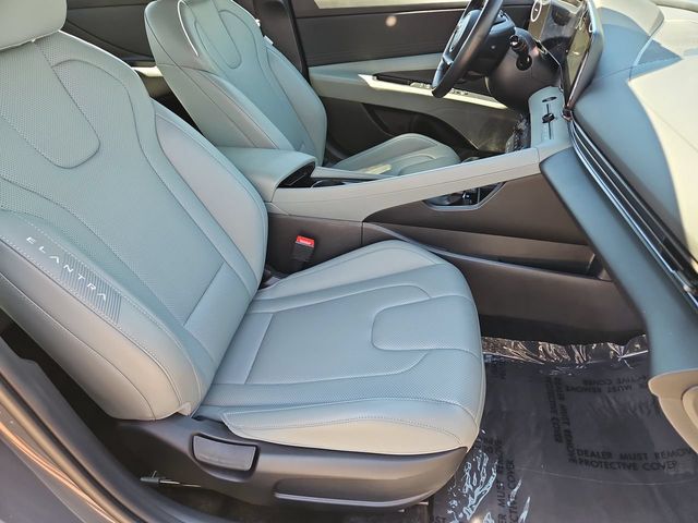 Thumbnail: 2025 Hyundai Elantra - 12
