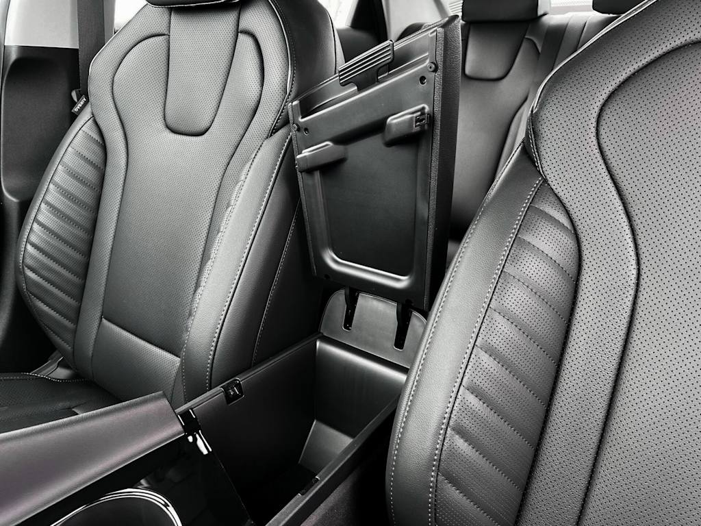 Thumbnail: 2025 Hyundai Elantra - 19