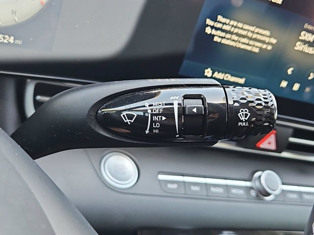 Thumbnail: 2023 Hyundai Elantra - 17