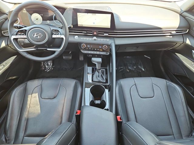 Thumbnail: 2023 Hyundai Elantra - 10