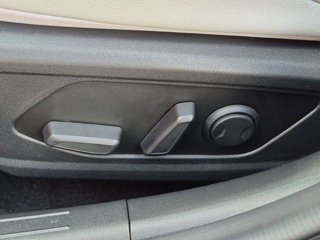 Thumbnail: 2025 Hyundai Elantra - 27