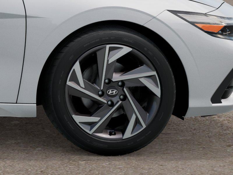 Thumbnail: 2026 Hyundai Elantra - 6