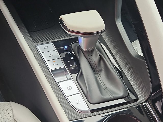 Thumbnail: 2024 Hyundai Elantra - 14