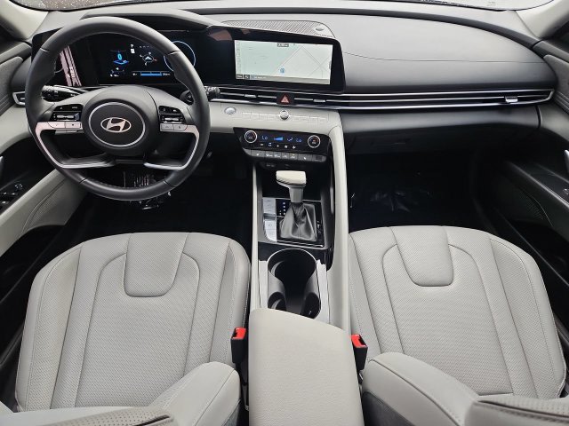 Thumbnail: 2024 Hyundai Elantra - 8