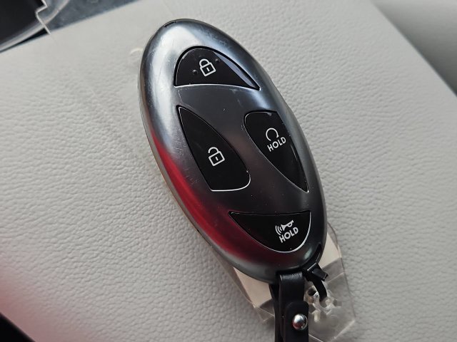 Thumbnail: 2024 Hyundai Elantra - 17