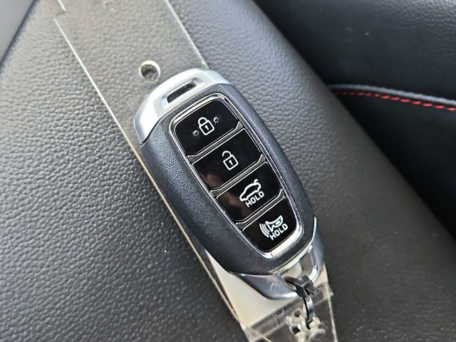 Thumbnail: 2021 Hyundai Elantra - 19