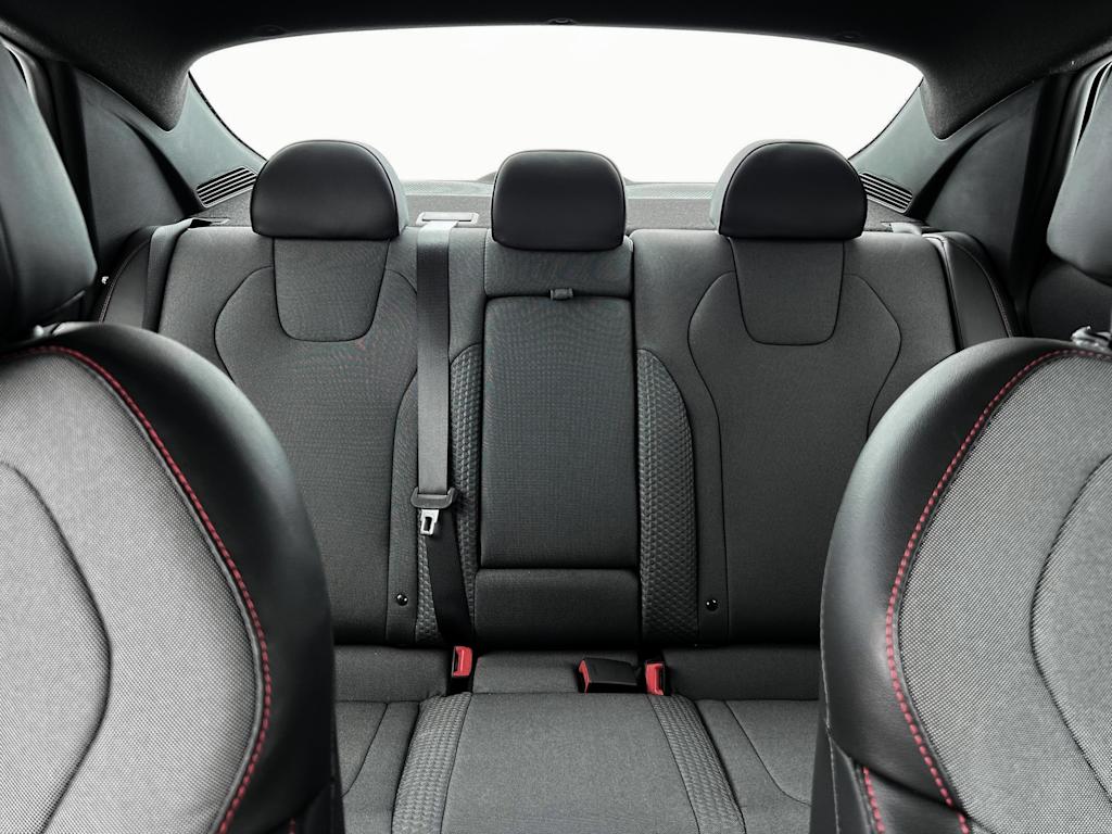 Thumbnail: 2025 Hyundai Elantra - 8