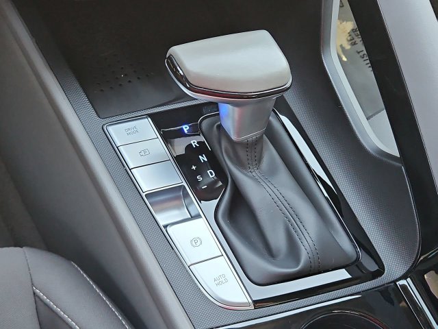 Thumbnail: 2023 Hyundai Elantra - 16