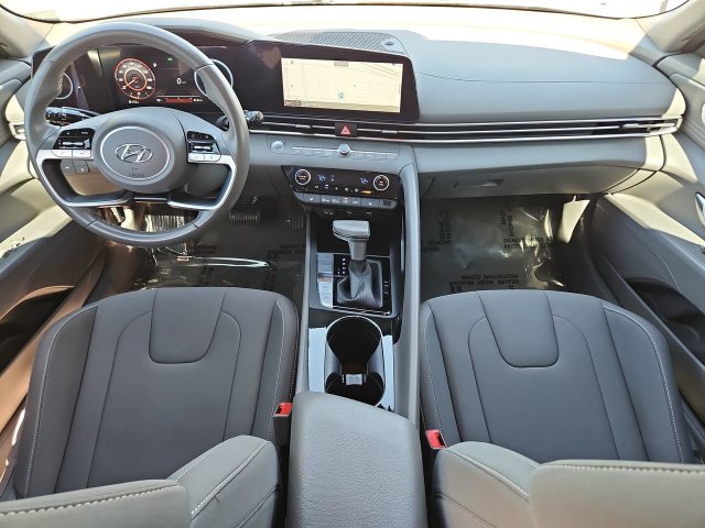 Thumbnail: 2023 Hyundai Elantra - 10