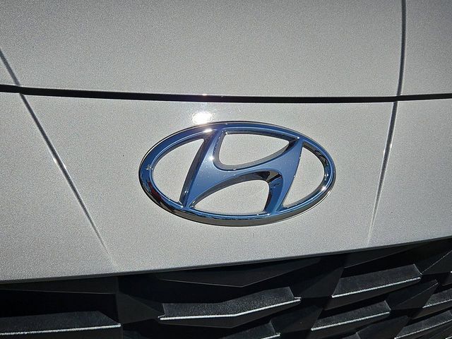 Thumbnail: 2023 Hyundai Elantra - 7