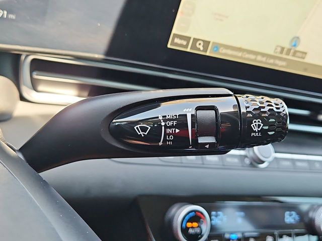 Thumbnail: 2023 Hyundai Elantra - 31