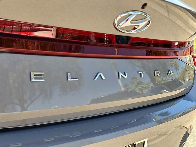 Thumbnail: 2023 Hyundai Elantra - 26