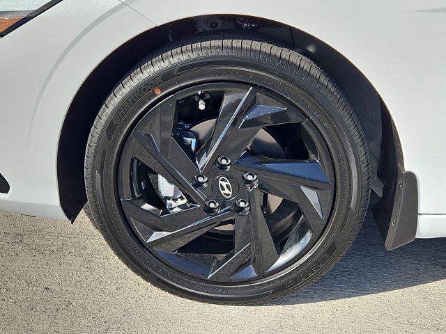 Thumbnail: 2026 Hyundai Elantra - 8