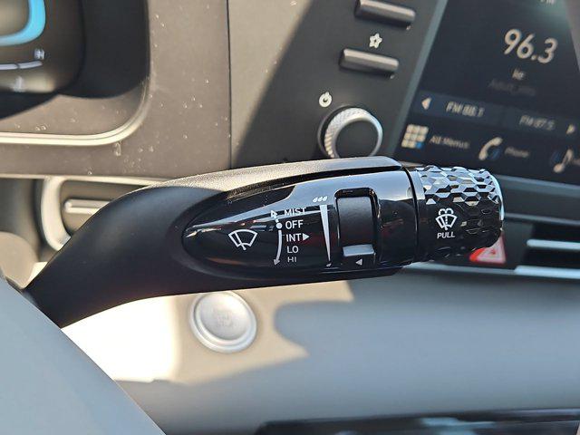 Thumbnail: 2026 Hyundai Elantra - 17