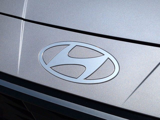 Thumbnail: 2025 Hyundai Elantra - 26