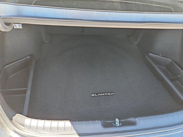 Thumbnail: 2026 Hyundai Elantra - 18