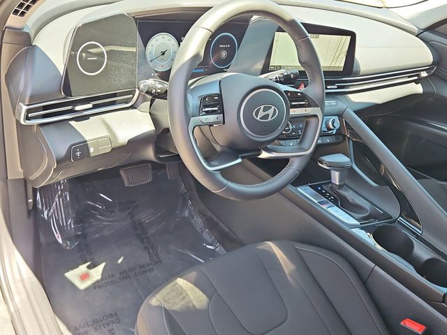Thumbnail: 2025 Hyundai Elantra - 2