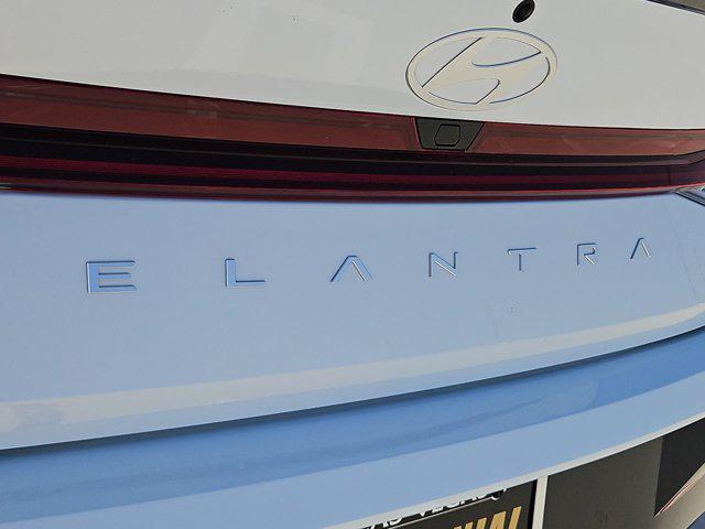 Thumbnail: 2026 Hyundai Elantra - 24