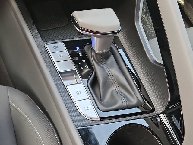 Thumbnail: 2024 Hyundai Elantra - 16