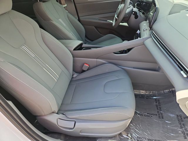 Thumbnail: 2024 Hyundai Elantra - 28