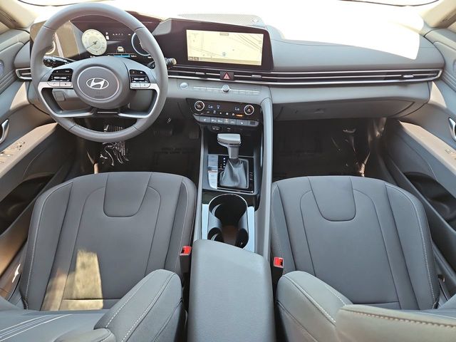 Thumbnail: 2025 Hyundai Elantra - 10