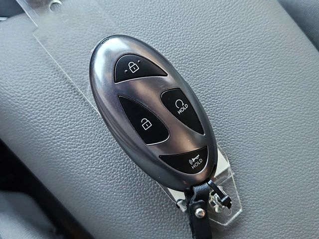 Thumbnail: 2025 Hyundai Elantra - 19