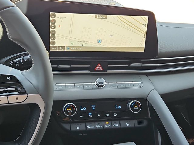 Thumbnail: 2025 Hyundai Elantra - 15