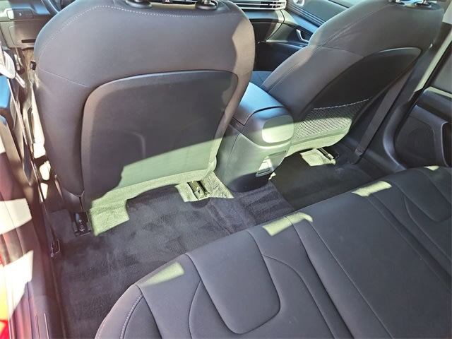 Thumbnail: 2024 Hyundai Elantra - 12