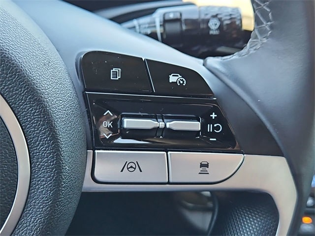 Thumbnail: 2024 Hyundai Elantra - 30