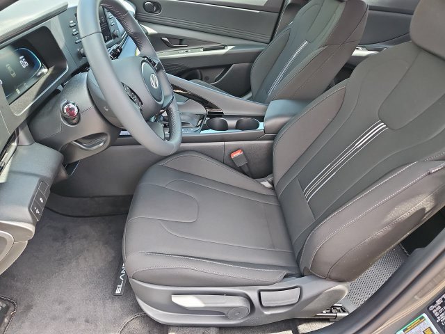 Thumbnail: 2026 Hyundai Elantra - 10