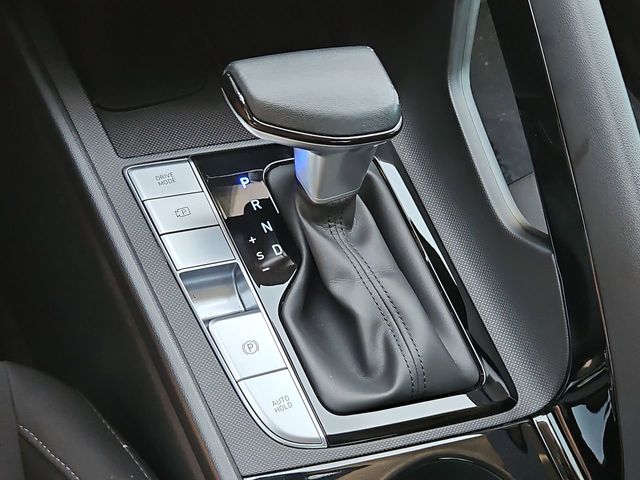 Thumbnail: 2025 Hyundai Elantra - 16