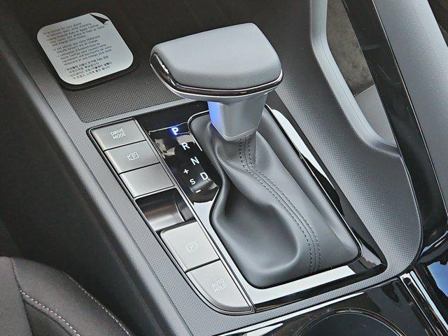 Thumbnail: 2026 Hyundai Elantra - 16