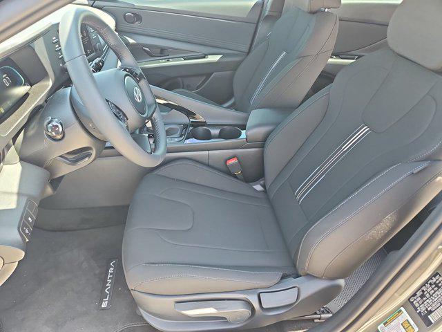 Thumbnail: 2026 Hyundai Elantra - 11