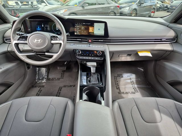 Thumbnail: 2025 Hyundai Elantra - 9