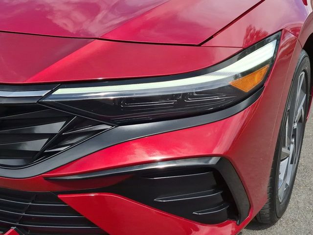 Thumbnail: 2025 Hyundai Elantra - 25