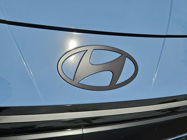 Thumbnail: 2025 Hyundai Elantra - 25