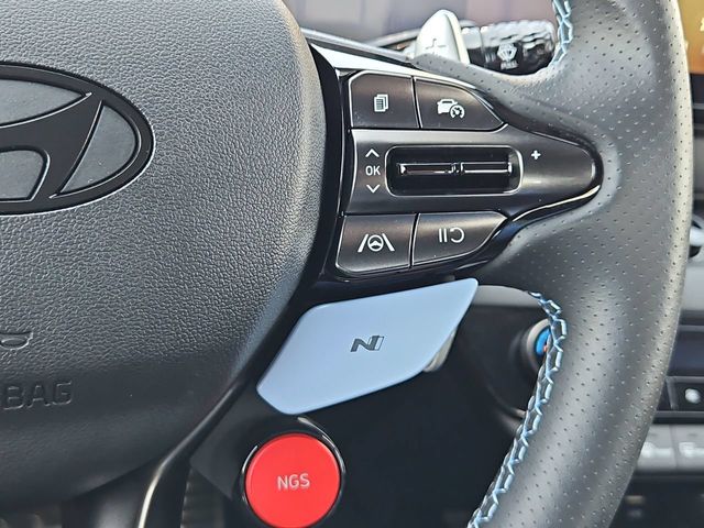 Thumbnail: 2025 Hyundai Elantra - 30