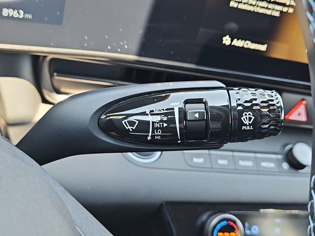Thumbnail: 2025 Hyundai Elantra - 31