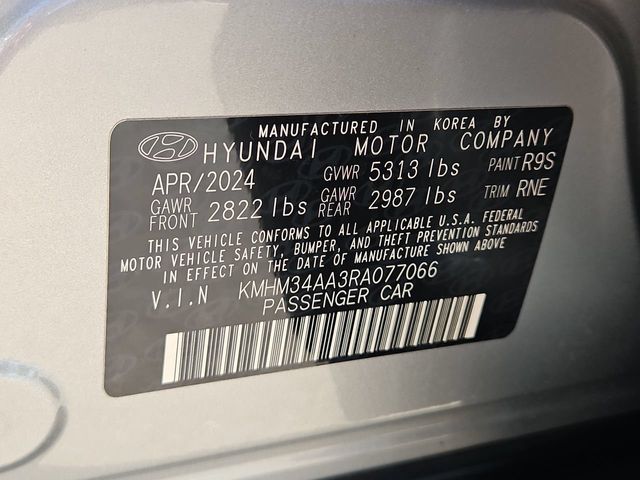 Thumbnail: 2024 Hyundai Ioniq 6 - 17