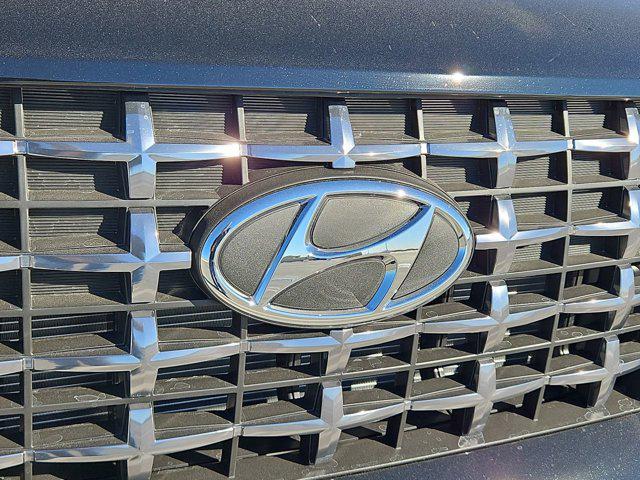 Thumbnail: 2026 Hyundai Venue - 9