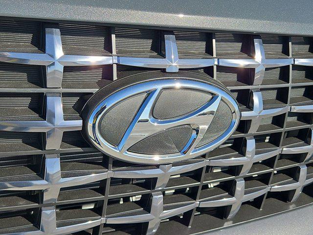 Thumbnail: 2026 Hyundai Venue - 9