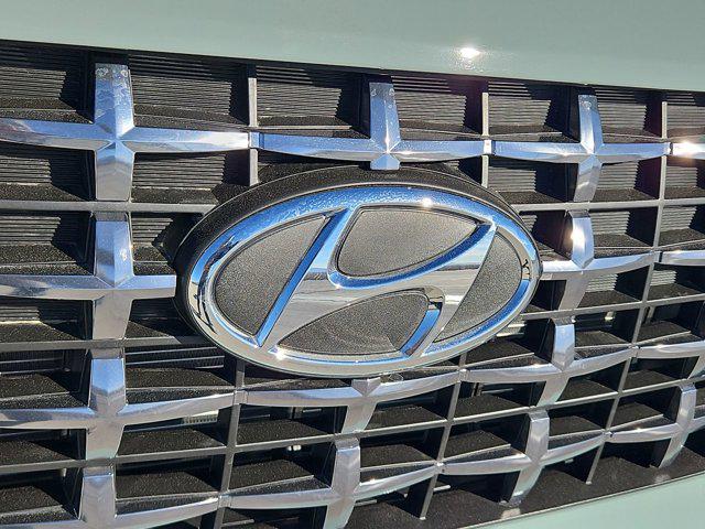 Thumbnail: 2026 Hyundai Venue - 9