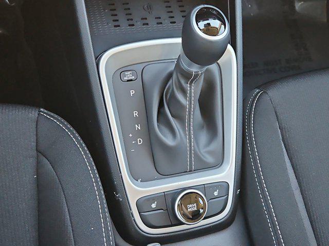 Thumbnail: 2026 Hyundai Venue - 16