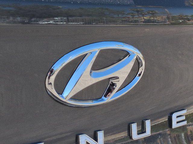 Thumbnail: 2026 Hyundai Venue - 7