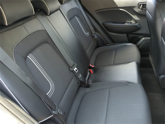 2022 Hyundai Venue Limited 26