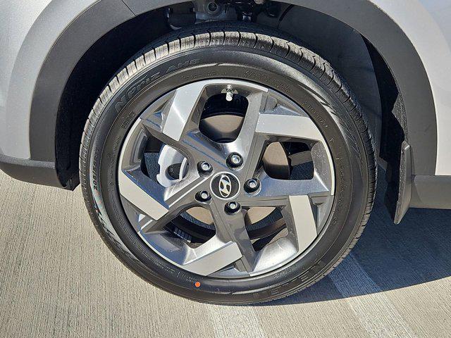 Thumbnail: 2026 Hyundai Venue - 8